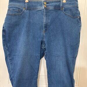 Lane Bryant Size 22 Jean Capri